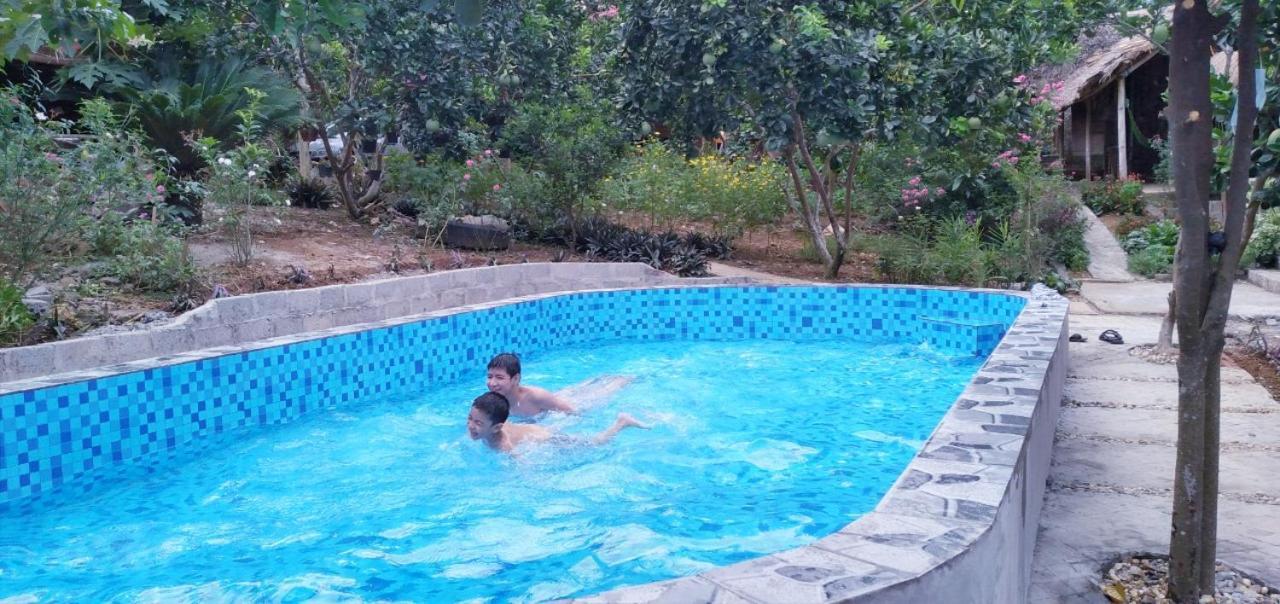Family Homestay Ba Vi Bagian luar foto
